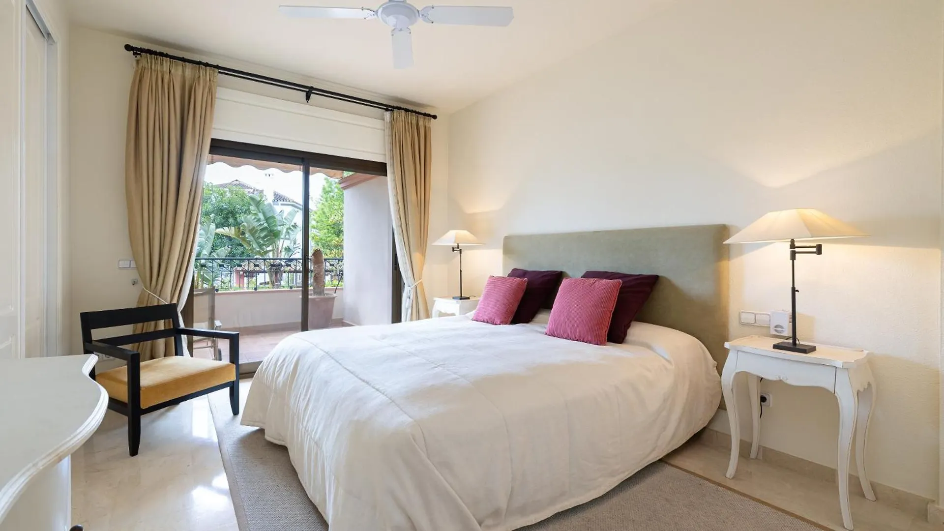 Rio Real Vista Golf, By Homing U Lejlighed Marbella