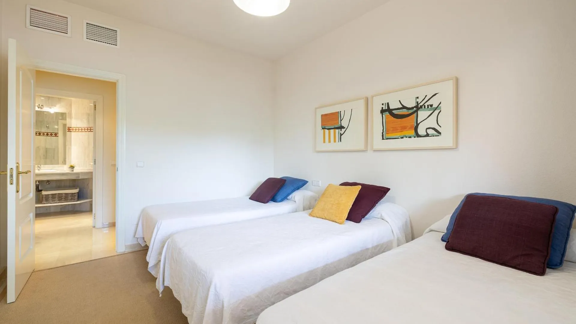 Rio Real Vista Golf, By Homing U Lejlighed Marbella