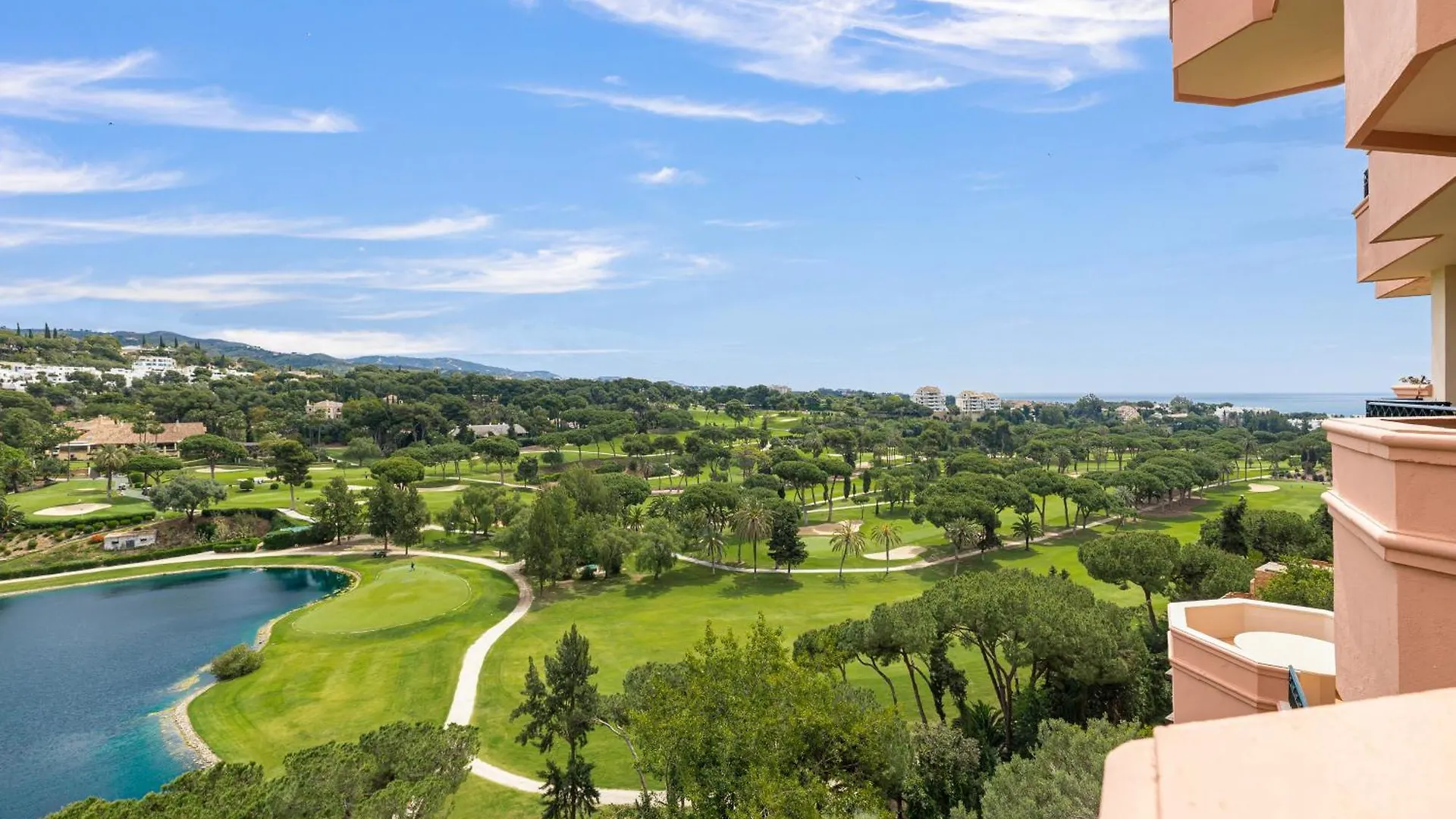 Rio Real Vista Golf, By Homing U Apartman Marbella Spanyolország